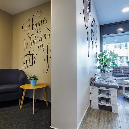 ורשה Greenwood Hostel Centrum מראה חיצוני תמונה