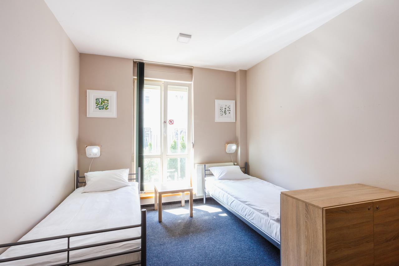 ורשה Greenwood Hostel Centrum מראה חיצוני תמונה