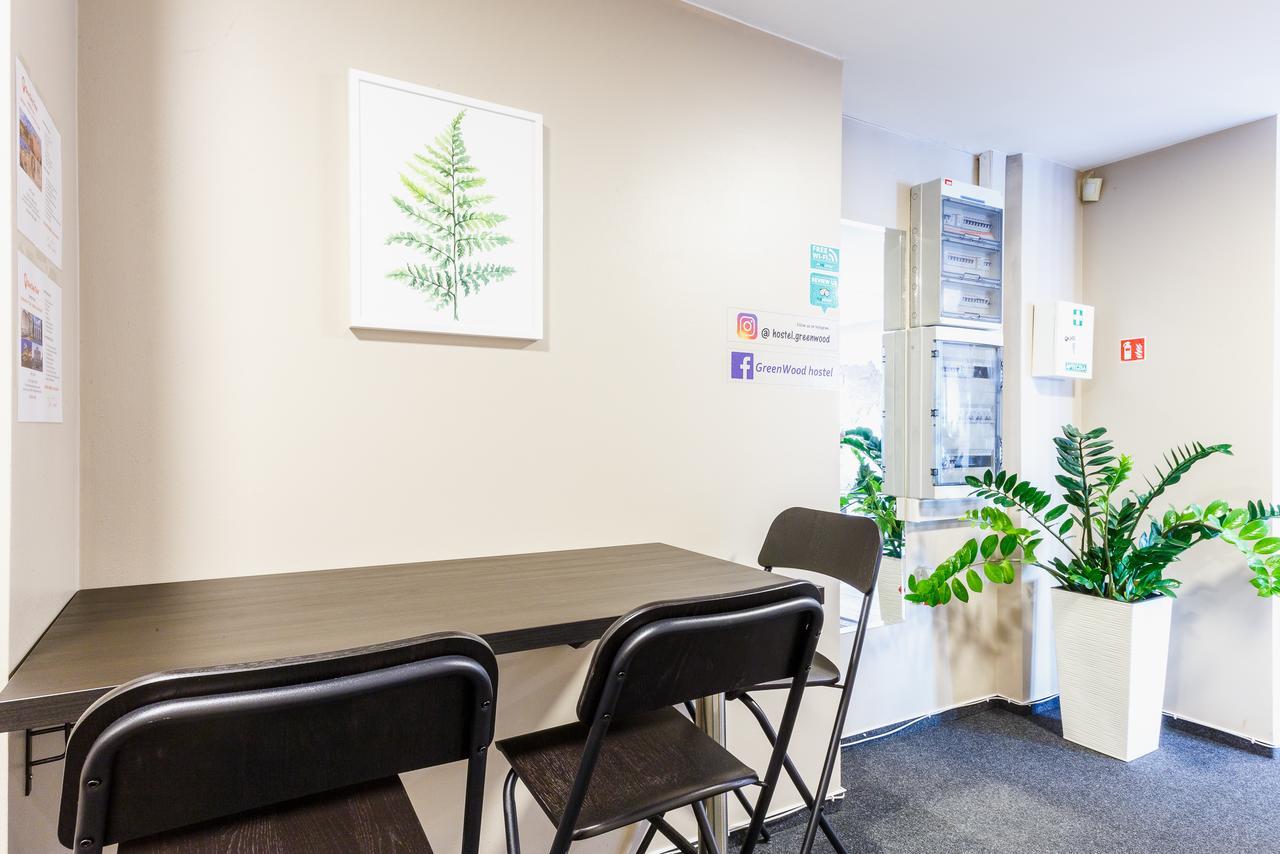 ורשה Greenwood Hostel Centrum מראה חיצוני תמונה